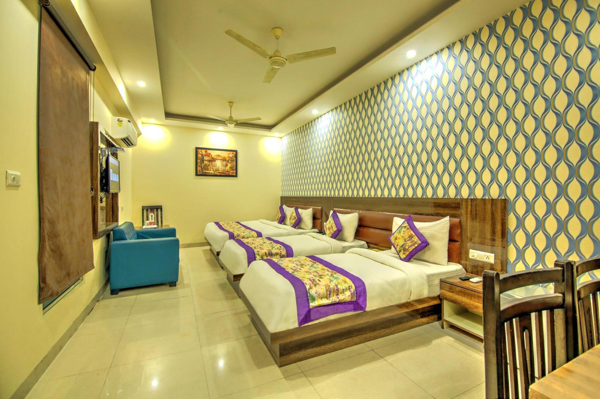 Smart Plaza By Smart Group New Delhi
