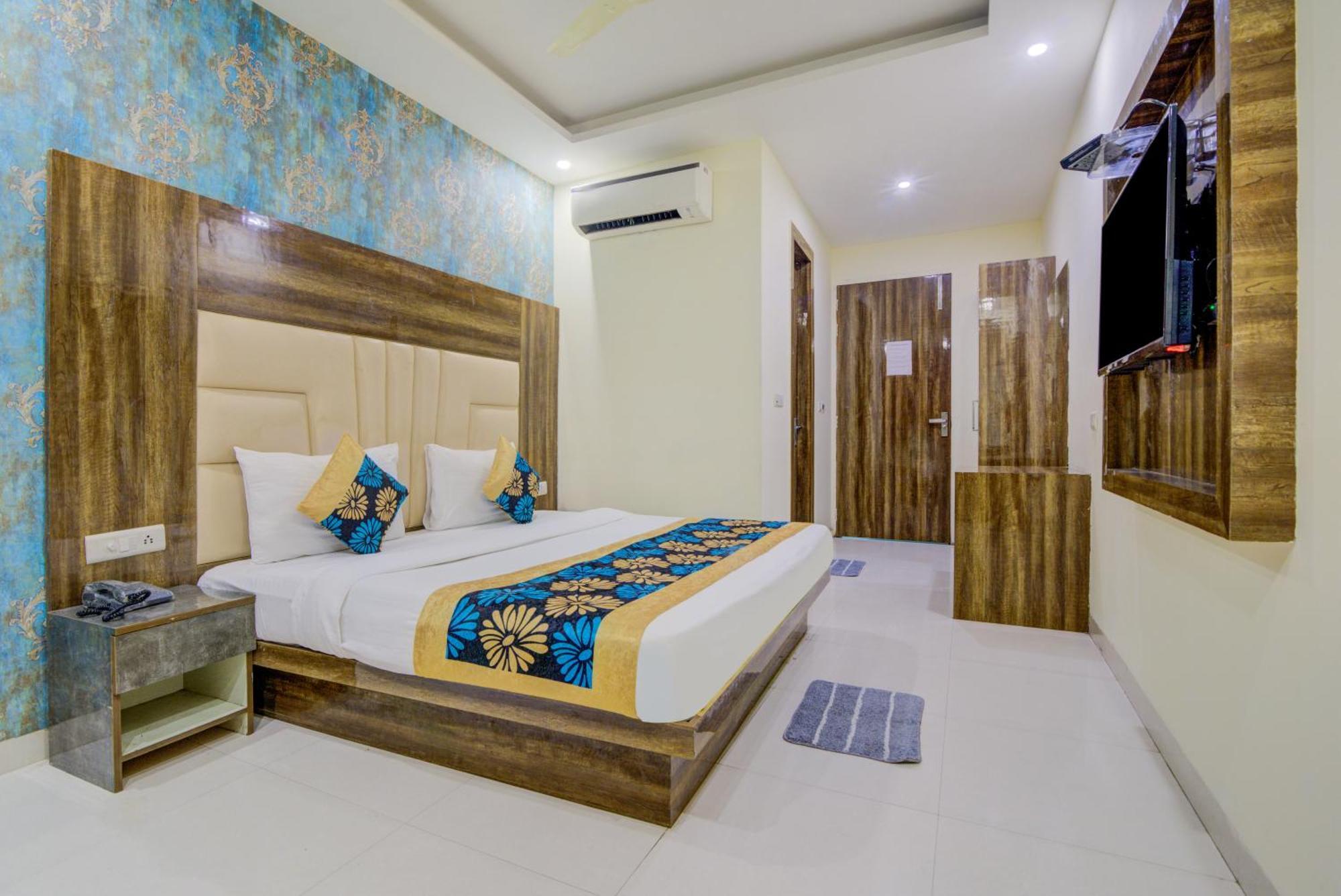 Smart Plaza By Smart Group 3* New Delhi